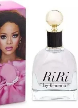 Rihanna RI RI
